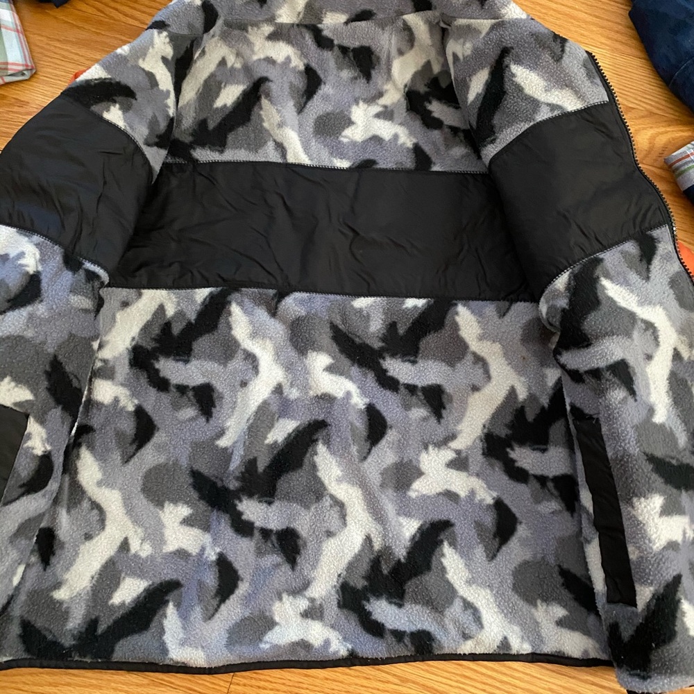 Boys jacket - Picture 2 of 2